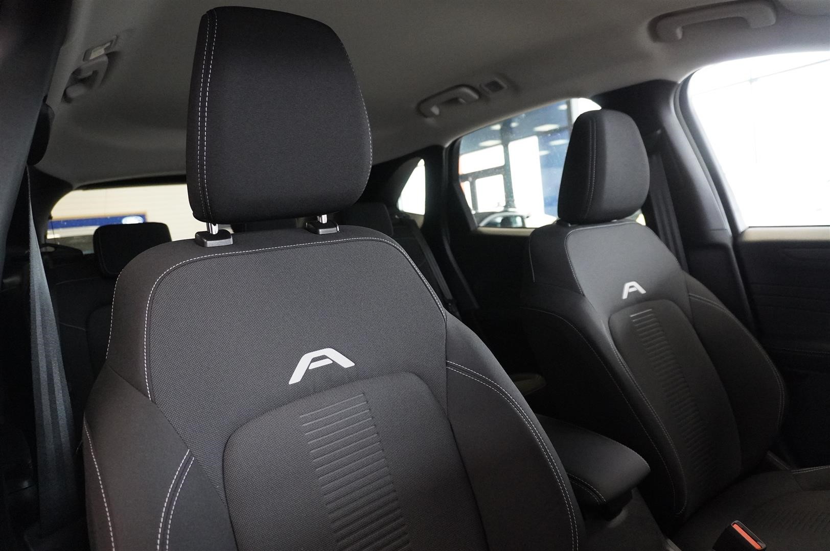Active 2.5 Plug-In Hybrid FWD 243hk CVT Inkl. Vinterpaket_27